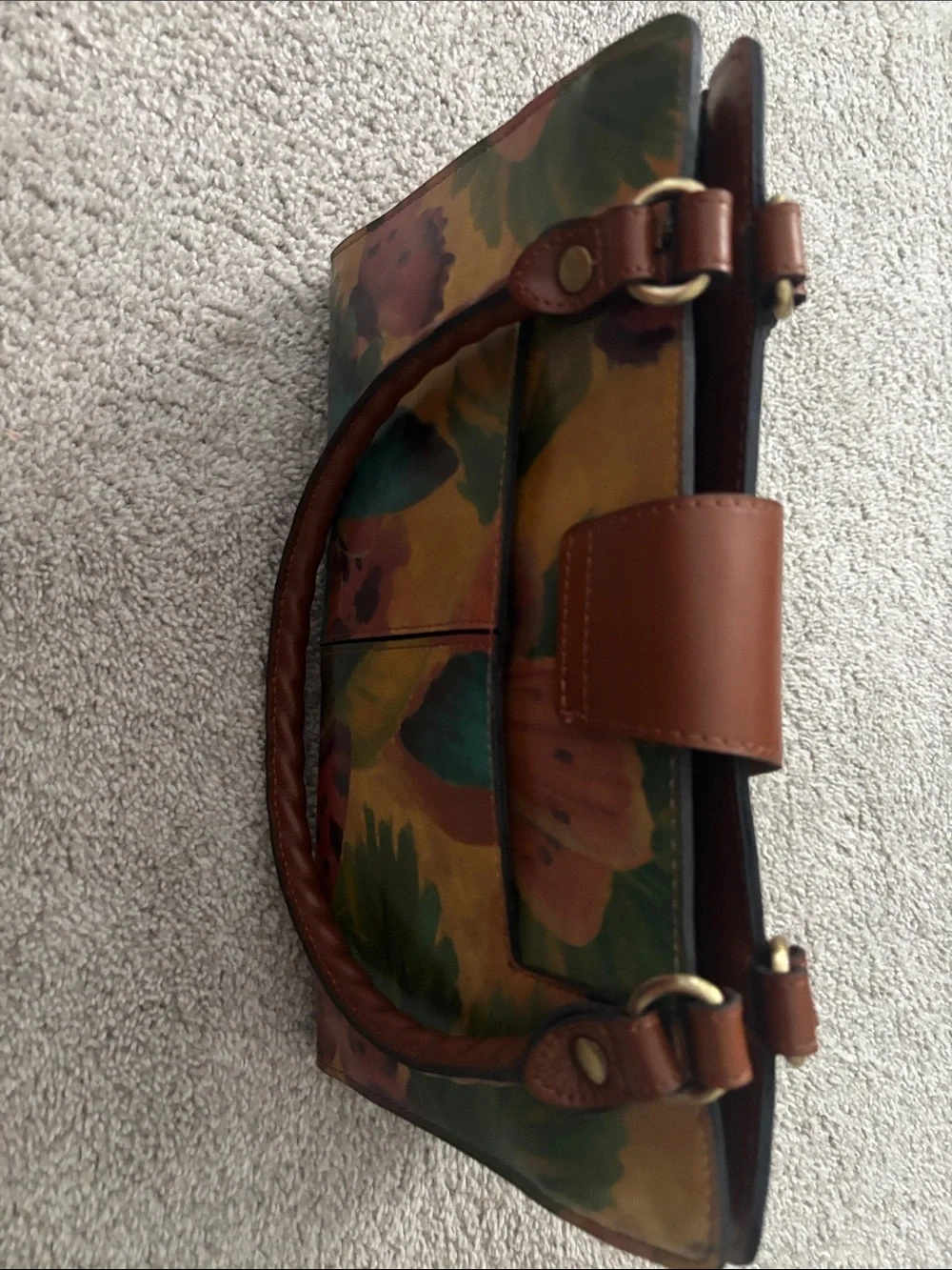 Wimens leather purse with watercolor butterfly designd